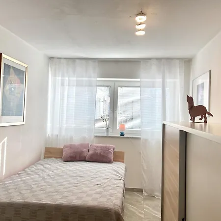 Appartamento Riva - Wohlfuehloase In Ruhiger Lage